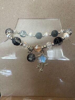 Star Charm Glass Bead Bracelet - Black, Clear & Opal